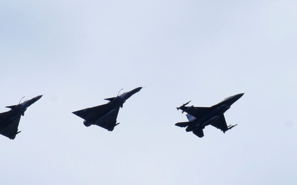 Colombian, U.S. Fighter Jets fly over Palanquero Air Base