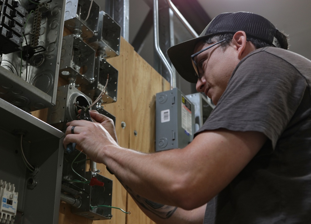 USACE, OSU-IT electrical course promotes safety