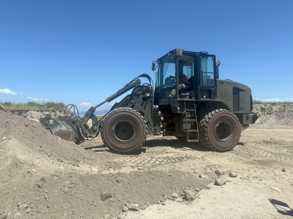 NMCB 4 Seabees in Iwakuni Cap Landfill