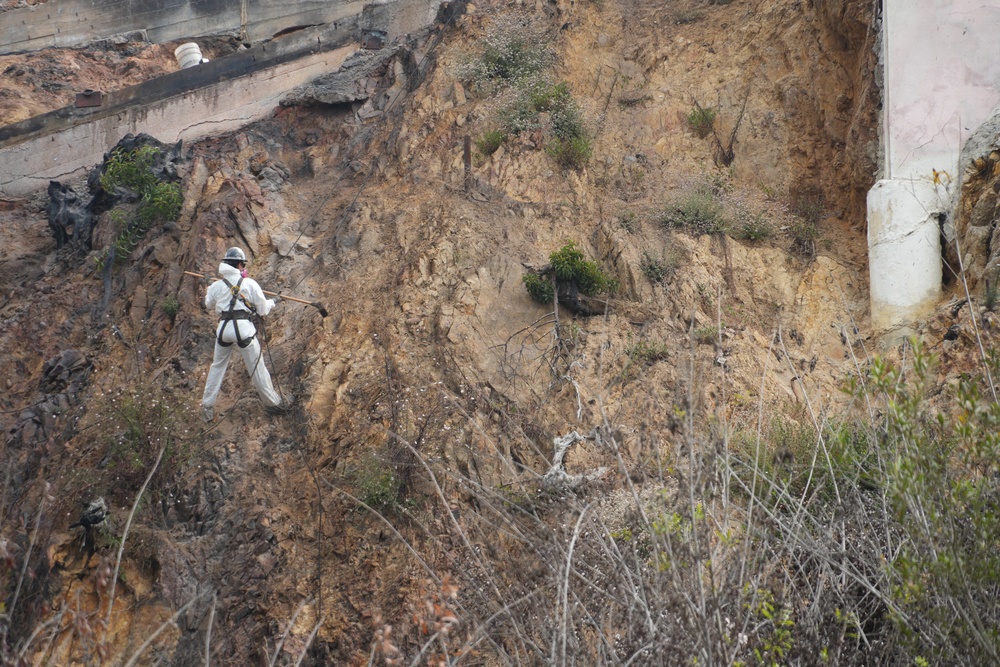 USACE debris removal in Pacific Palisades