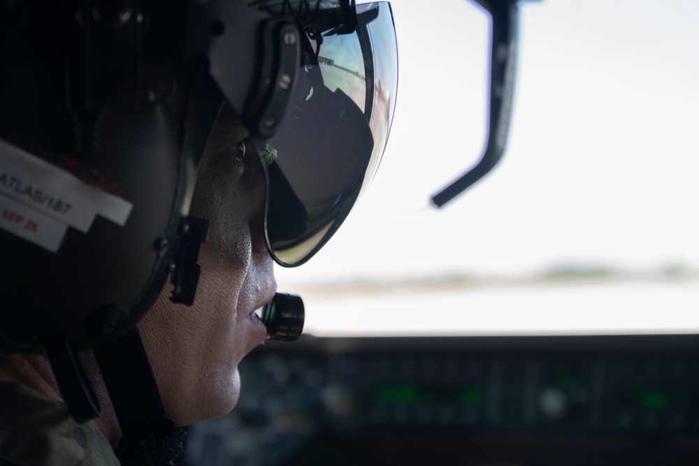 Emerald Warrior 25.2: U.S. Airmen and Marines fly aboard a Royal Air Force A-400 Atlas