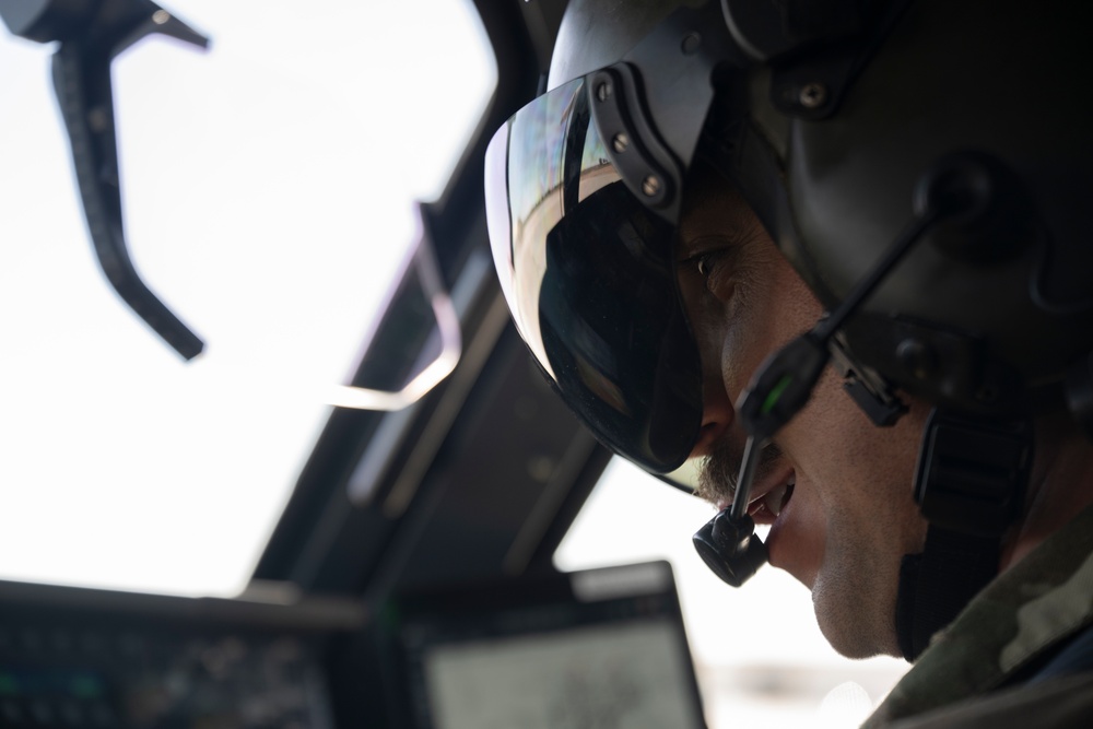 Emerald Warrior 25.2: U.S. Airmen and Marines fly aboard a Royal Air Force A-400 Atlas