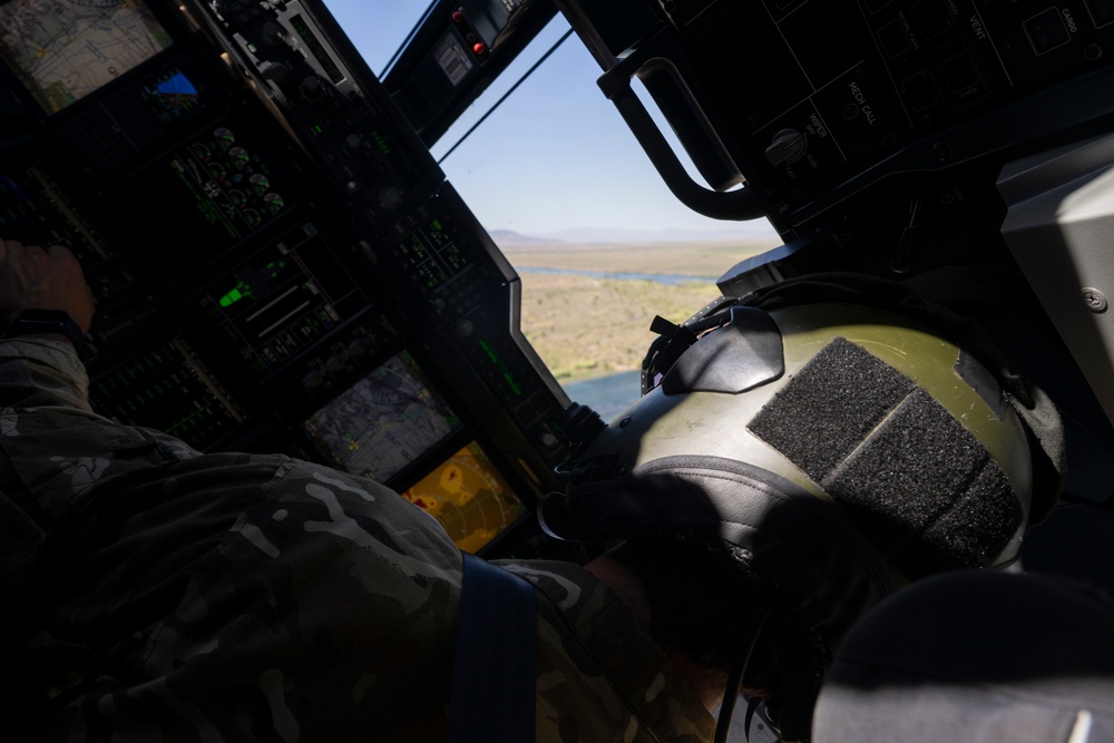 Emerald Warrior 25.2: U.S. Airmen and Marines fly aboard a Royal Air Force A-400 Atlas