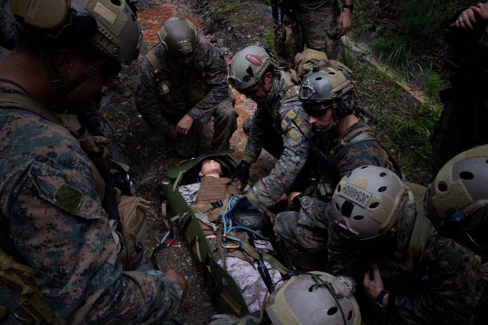 U.S. Marine Force Reconnaissance Company Casualty Evacuation Training