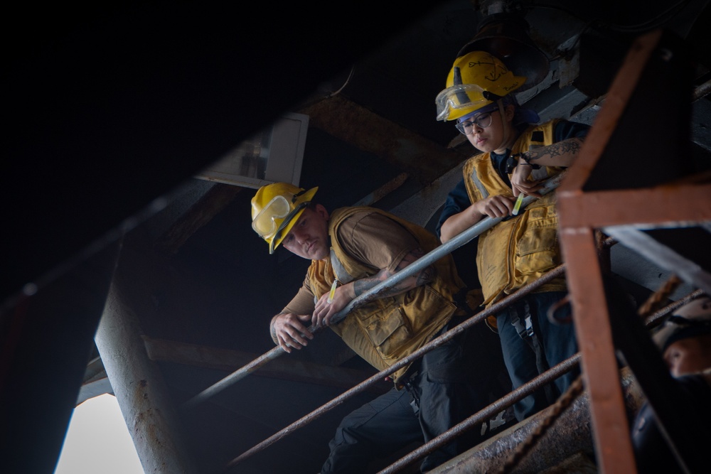 Nimitz Conducts a Replenishment-at-Sea