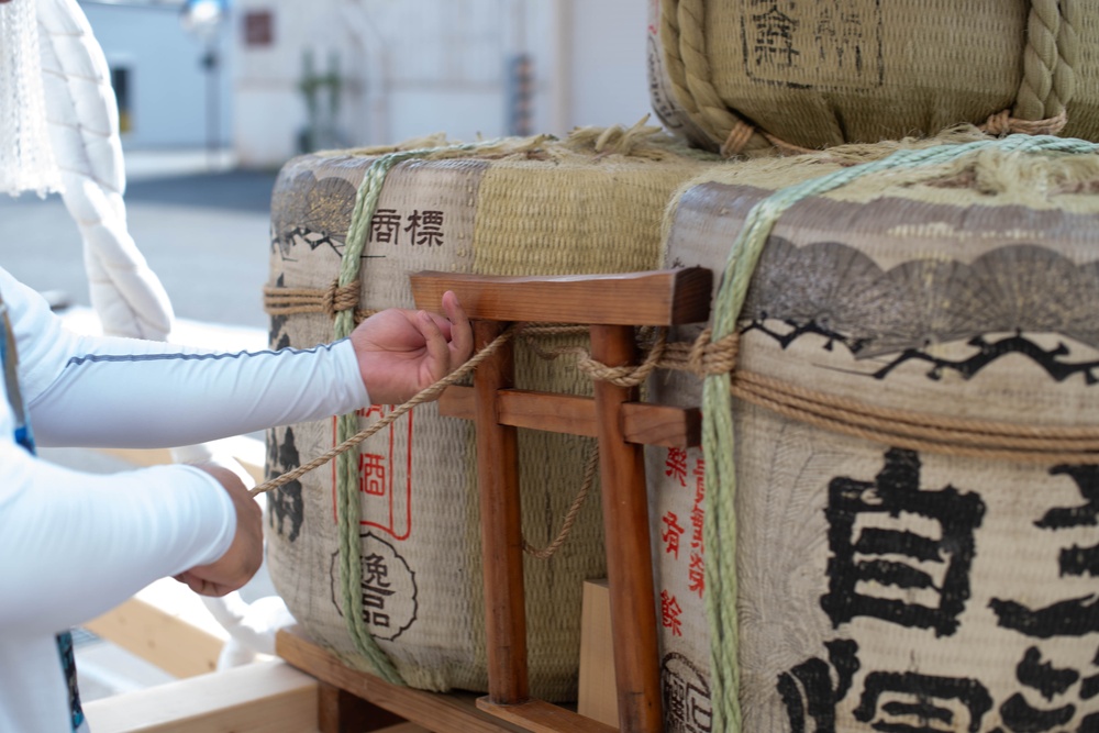 374 CES revives Yokota mikoshi after 5 years