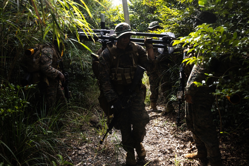 3d Intelligence Battalion Marines conduct training at Jungle Warfare Training Center