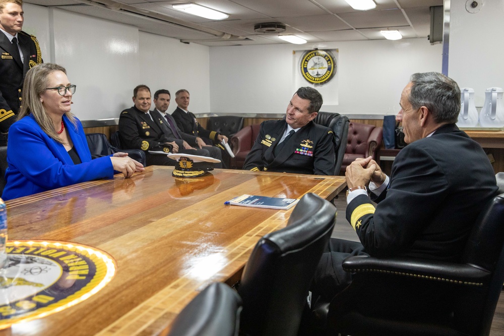 USS Frank Cable hosts reception for 80th anniversary of Victory in the Pacific Day
