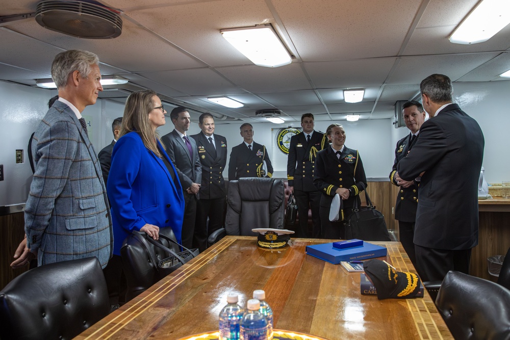 USS Frank Cable hosts reception for 80th anniversary of Victory in the Pacific Day