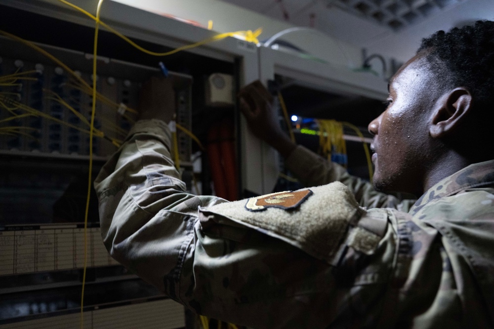 Connecting Incirlik Air Base, one cable at a time