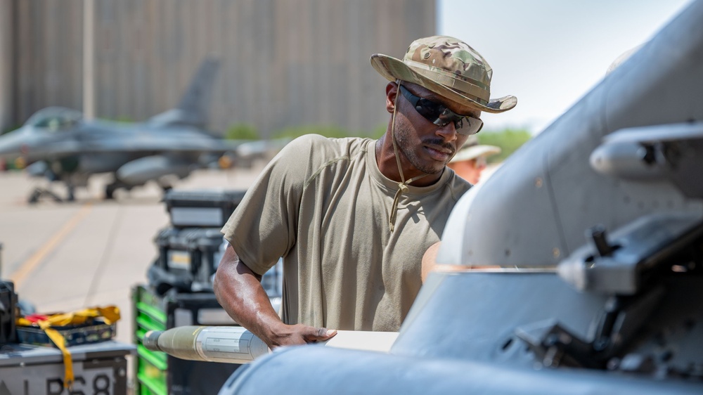 Locked and Loaded: 555th EFGS weapons flight