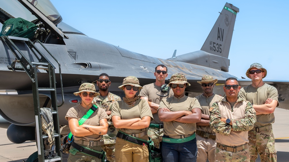 Locked and Loaded: 555th EFGS weapons flight