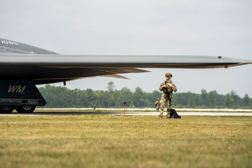 B-2 Spirit aircrews swap during Northern Strike 2025