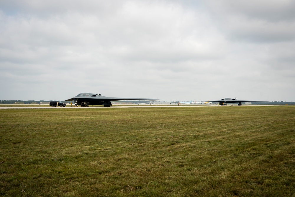 B-2 Spirit aircrews swap during Northern Strike 2025