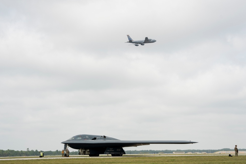 B-2 Spirit aircrews swap during Northern Strike 2025
