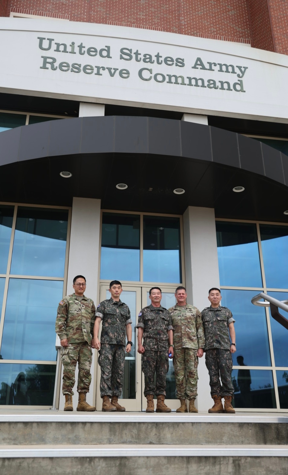 U.S. and ROK Reserve Forces Reinforce Enduring Partnership Through Senior Leader Engagement