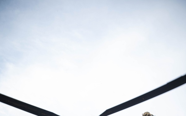 Green Berets conduct joint air mobility training