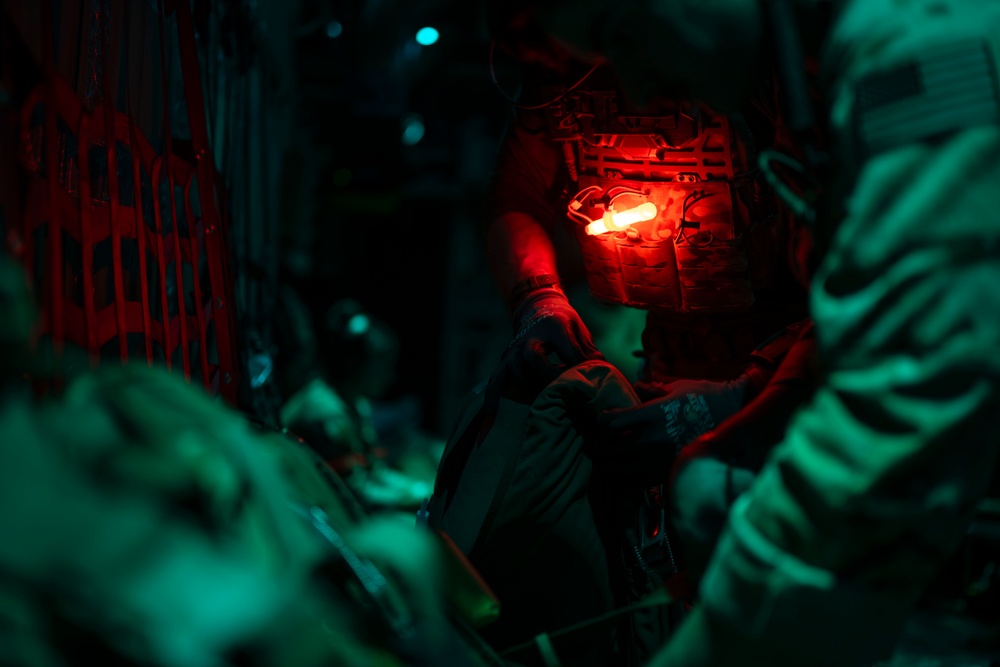 Midnight Wings over USCENTCOM: Combat King Delivers Heroes From Above