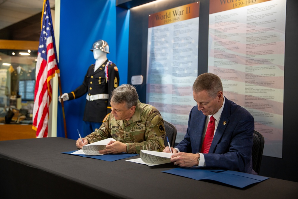 OKGuard, Rogers State University sign agreement for GOLD program
