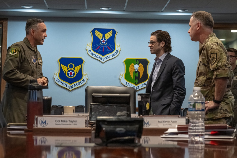 Staffdel Visits Minot AFB