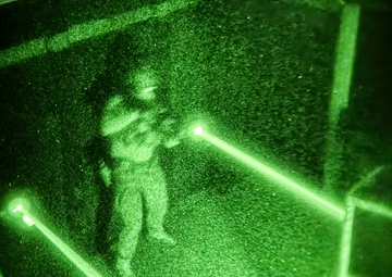 10th SFG (A) train close quarters battle drills with MSD and SOG