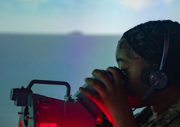 Reagan Sailors Conduct Navigation Simulator Training