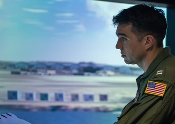 Reagan Sailors Conduct Navigation Simulator Training