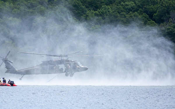 Oklahoma National Guard, OK-TF1 and special operations partner for helocast training