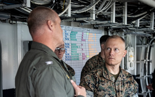 Task Force 61/2 visits USS Mount Whitney