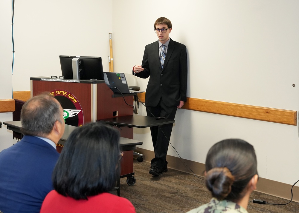 NREIP, ORISE interns present Research at NAMRU San Antonio