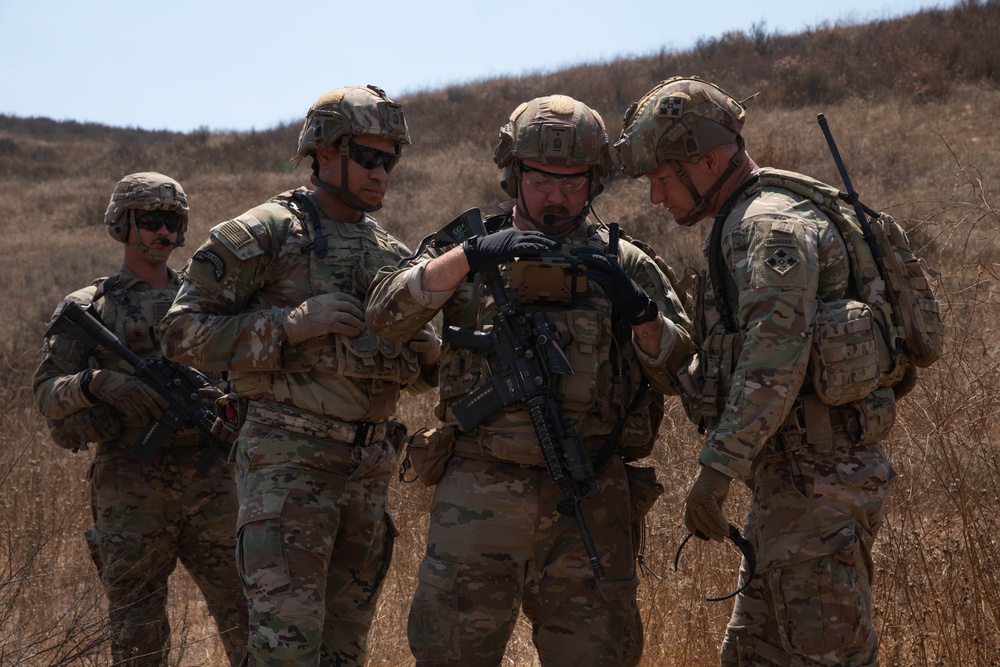 2nd Stryker Brigade Combat Team leadership visits JTF-SB Soldiers in Otay Mountain