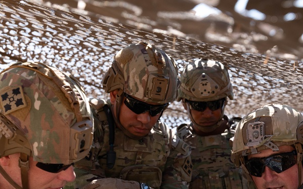 2nd Stryker Brigade Combat Team leadership visits JTF-SB Soldiers in Otay Mountain