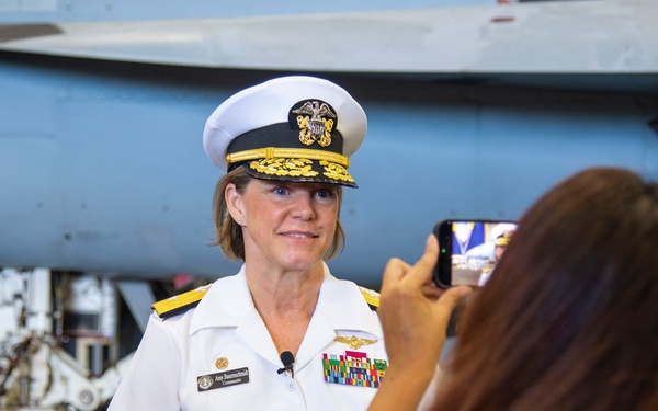USS Carl Vinson hosts Hawaii News Now
