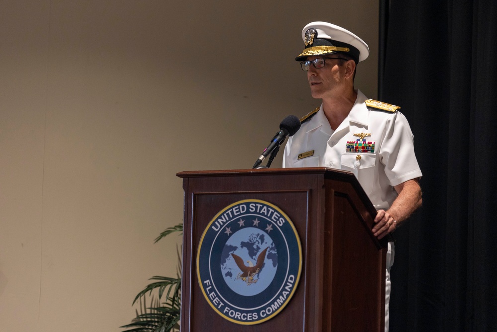 Adm. Caudle Relinquishes Command of U.S. Fleet Forces Command