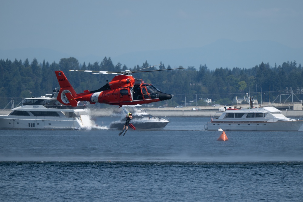 Coast Guard participates in SeaFair Festival 2025