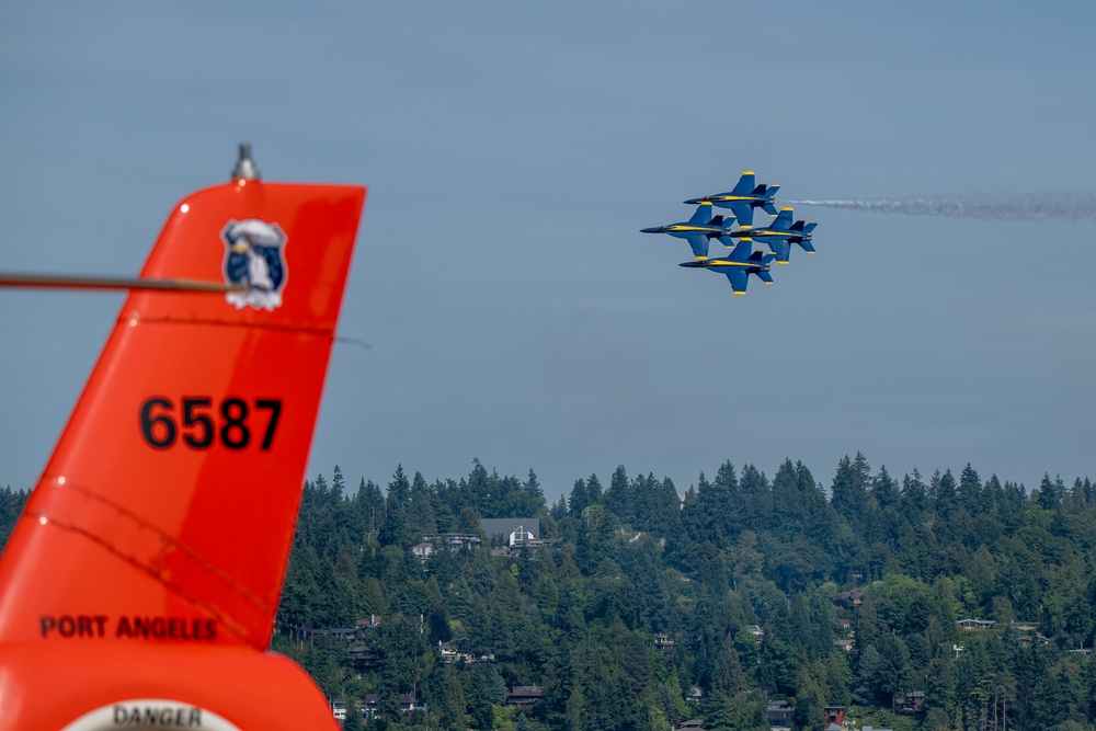 Coast Guard participates in SeaFair Festival 2025