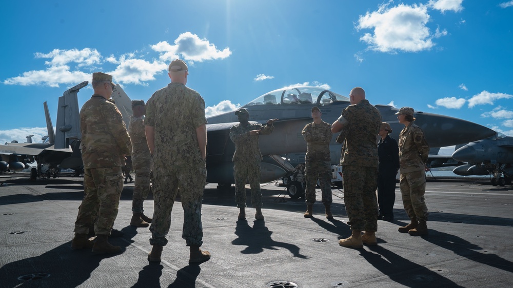 USS Carl Vinson hosts leadership from US Indo-Pacific Command
