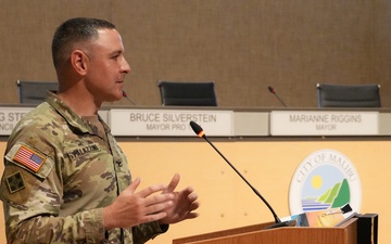 Col. Jeff Palazzini, commander, Pacific Palisdades Emergency Field Office, updates Malibu residents on the debris removal mission.
