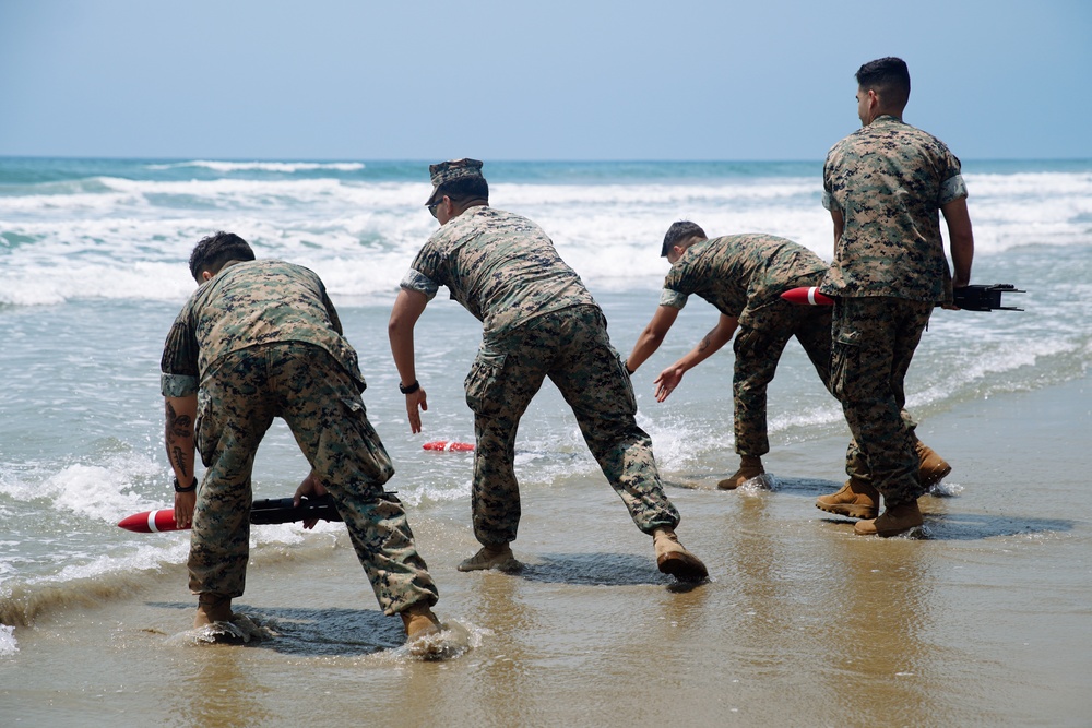 15th MEU Conducts Autonomous Underwater Vehicles Familiarization