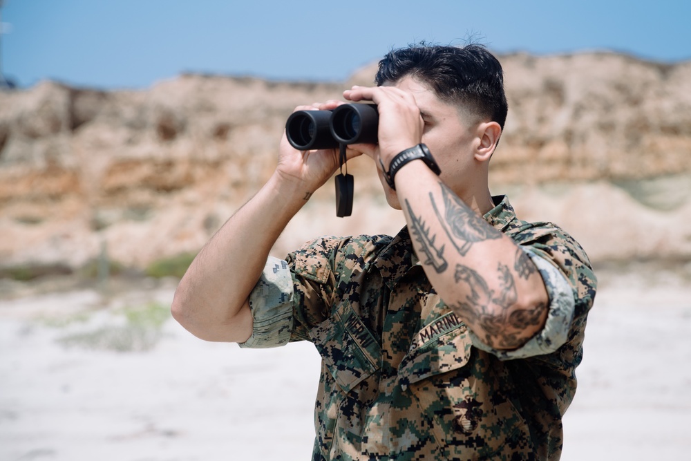 15th MEU Conducts Autonomous Underwater Vehicles Familiarization