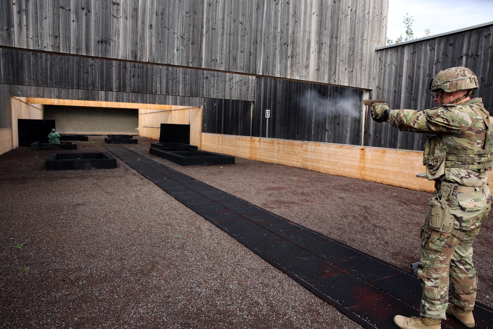 2d TSB Soldiers unleash firepower during weapons qualifications