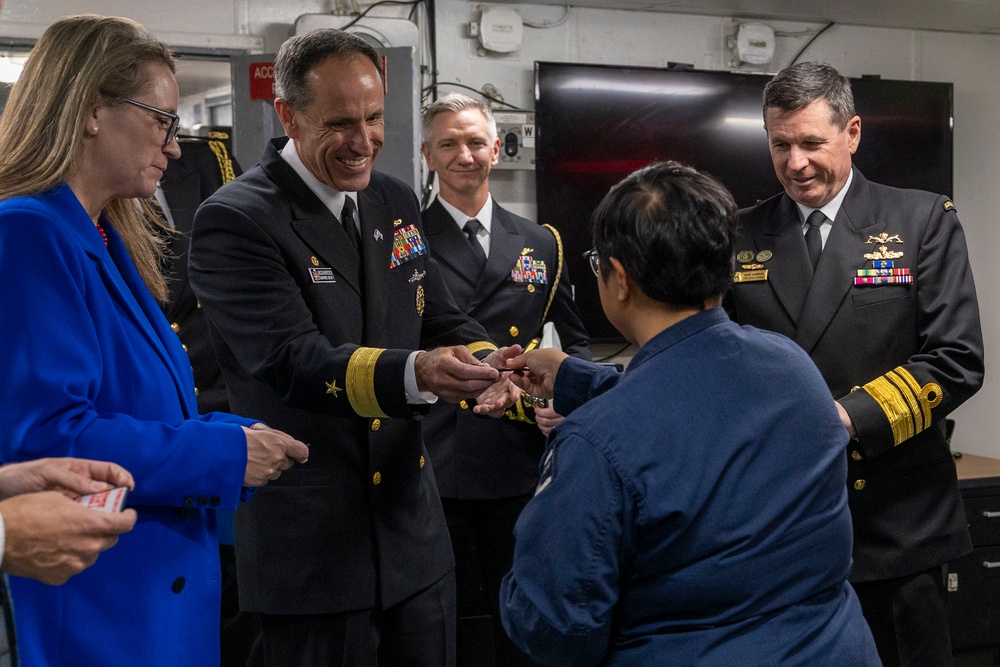 USS Frank Cable hosts reception for 80th anniversary of Victory in the Pacific Day