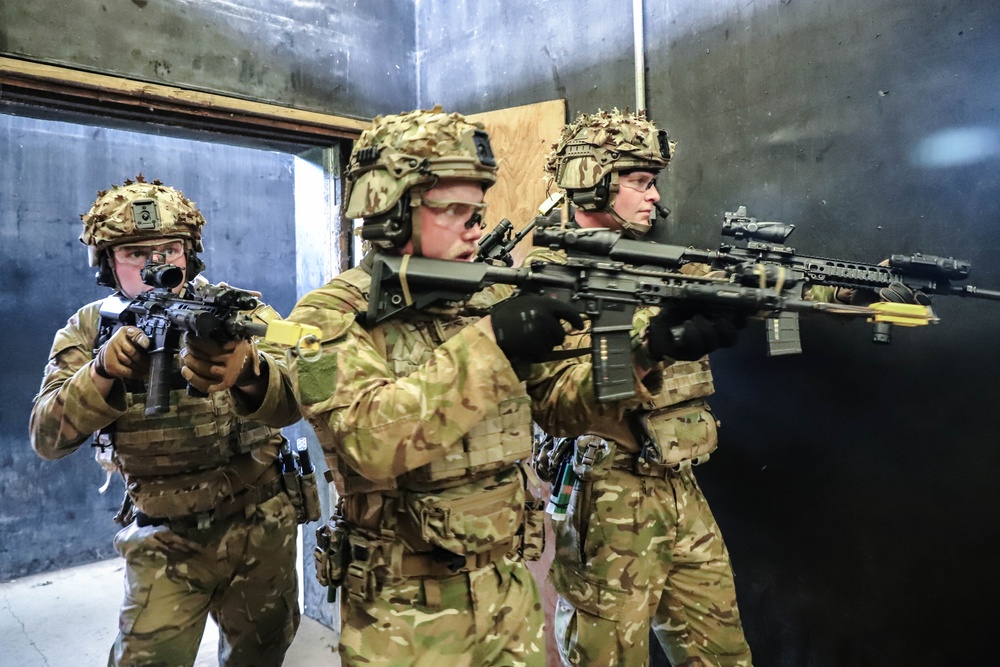 2ID leads shoothouse training with New Zealand Army soldiers.