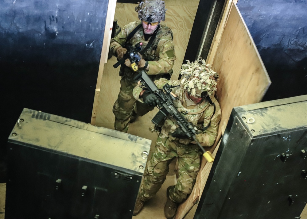 2ID leads shoothouse training with New Zealand Army soldiers.