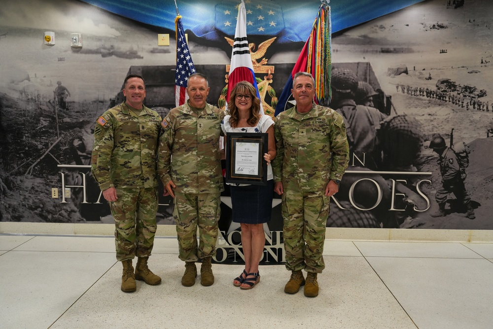 2nd Infantry Division ROK-U.S. Combined Division bids farewell to Brig. Gen. Sean Crockett
