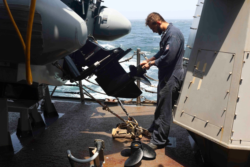 USS FORREST SHERMAN (DDG 98) DAILY OPERATIONS