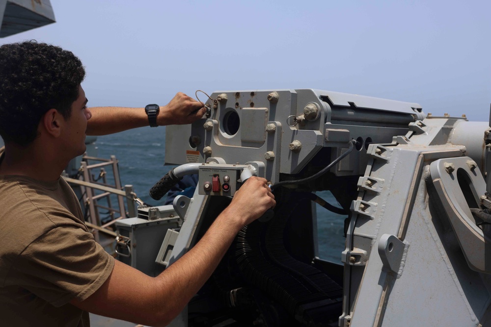 USS FORREST SHERMAN (DDG 98) DAILY OPERATIONS