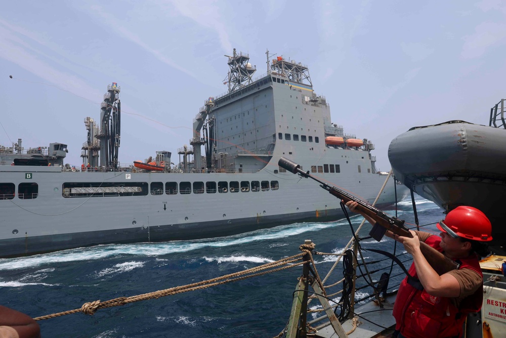 USS FORREST SHERMAN (DDG 98) CONDUCTS RAS