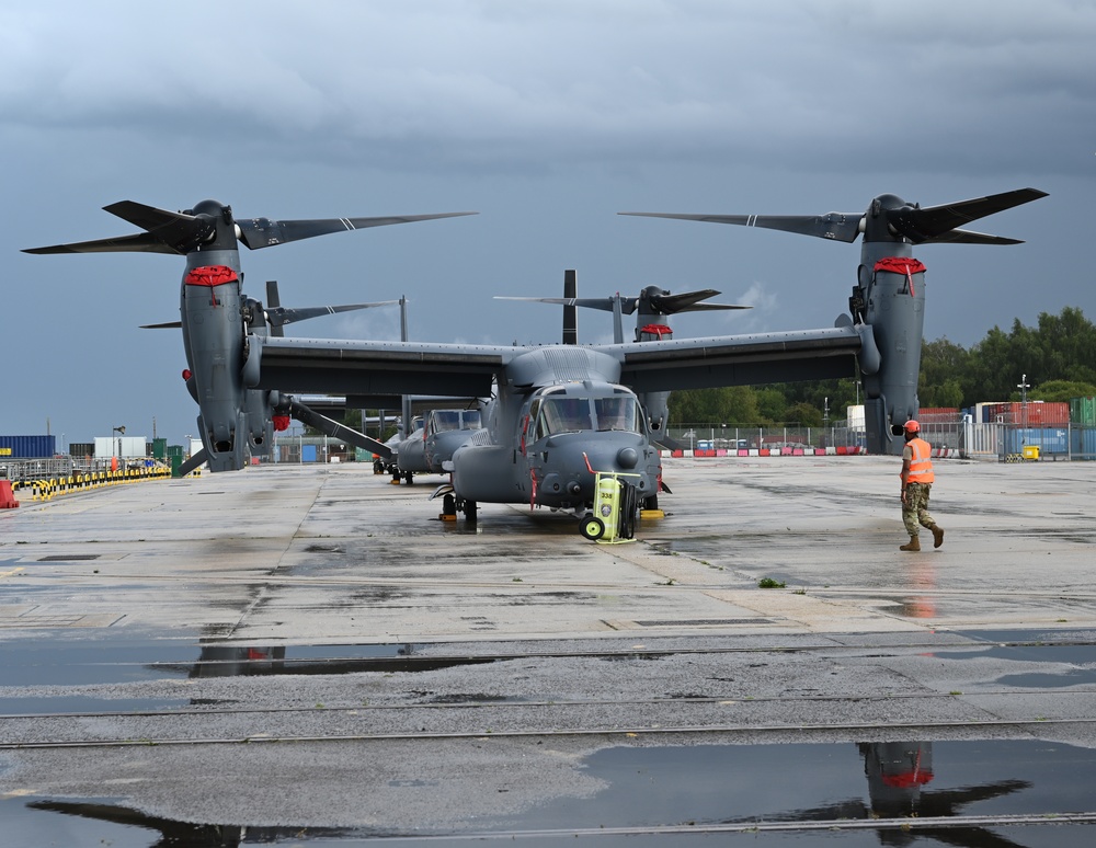 Newest 352 SOW Ospreys arrive at Southampton port