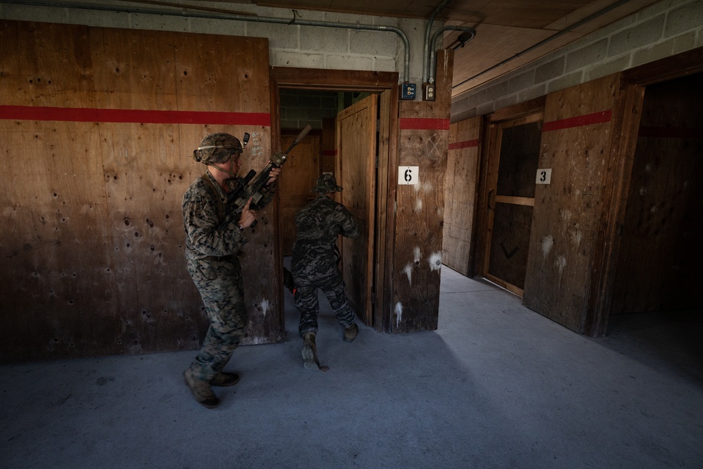 2/23 Marines Conduct MOUT Training with ROK Marines | Day 4